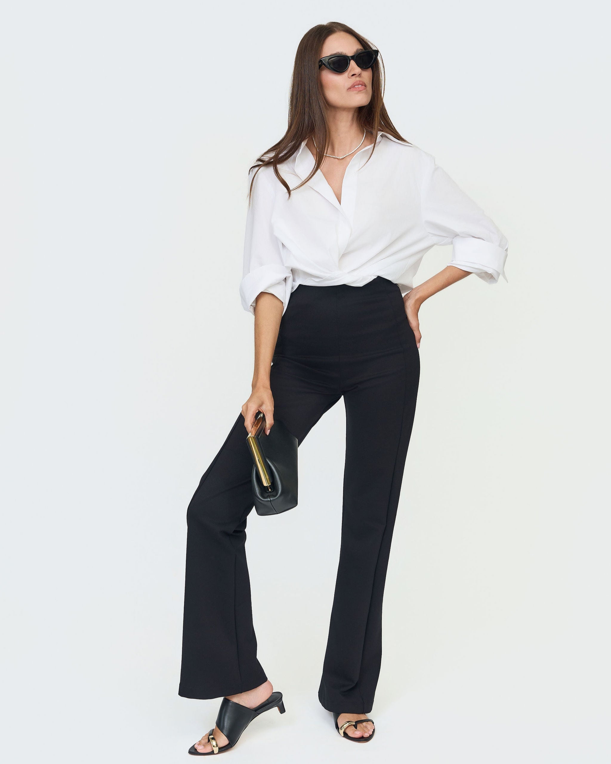 Women’s slim leg pull-on pant with off-center seam for longer legs